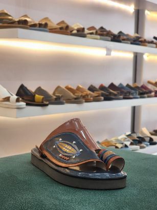 صورة شرقي  مطرز مديل ف40